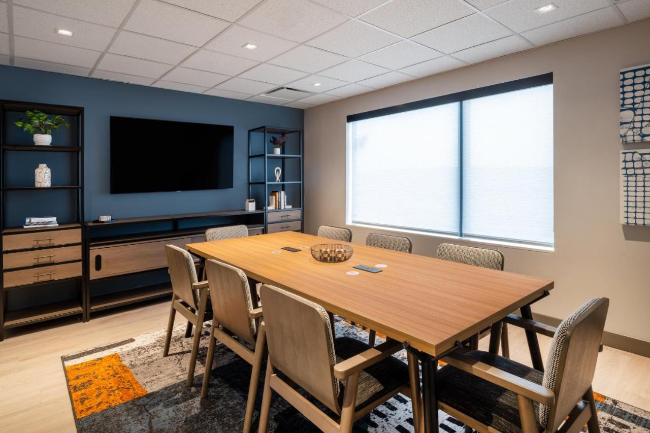 Atwell Suites - Denver Airport Tower Road By Ihg Extérieur photo